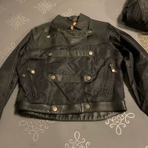 Harley- Davidson Leather material jacket size small